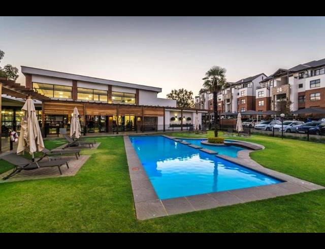 1 BEDROOM APARTMENT FOR SALE IN OLIVEDALE